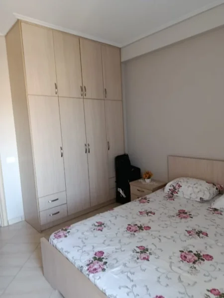 Vlore, jepet me qera apartament 1+1+Ballkon Kati 7, 65 m² 350 €