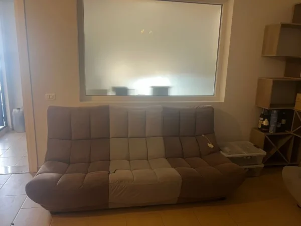 Tirane, shes Mobilje dhe elektroshtepiake per apartament