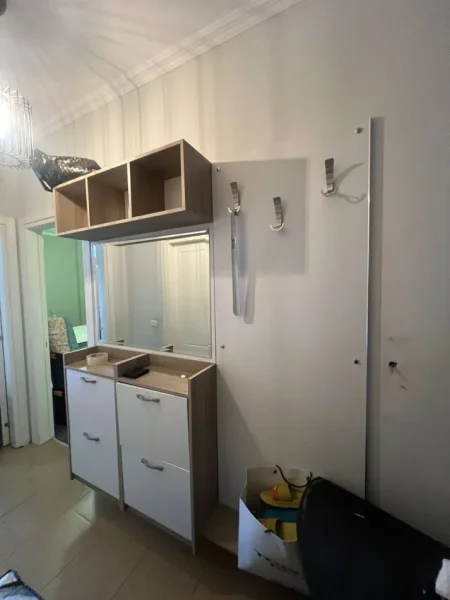 Tirane, shes Mobilje dhe elektroshtepiake per apartament
