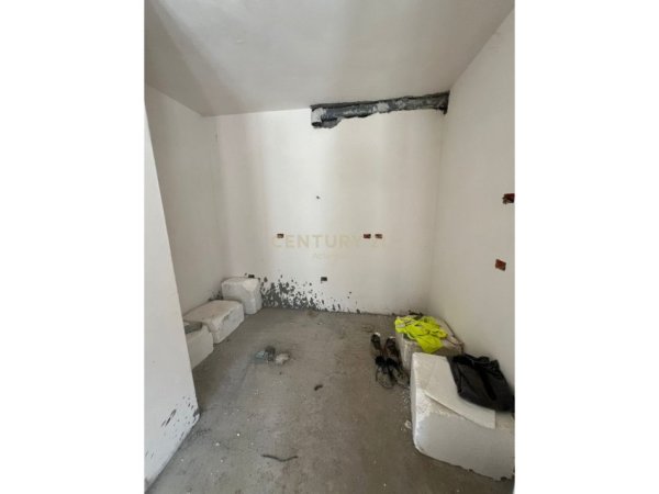 Durres, shitet apartament 2+1 , 137 m² 274.000 € (Currila , Durres)