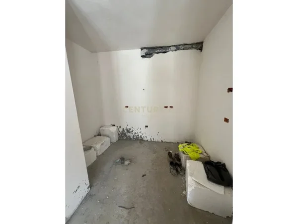 Durres, shitet apartament 2+1 , 137 m² 274.000 € (Currila , Durres)