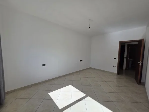 Tirane, shitet apartament 1+1 Kati 7, 69 m² 95.000 € (Astir)