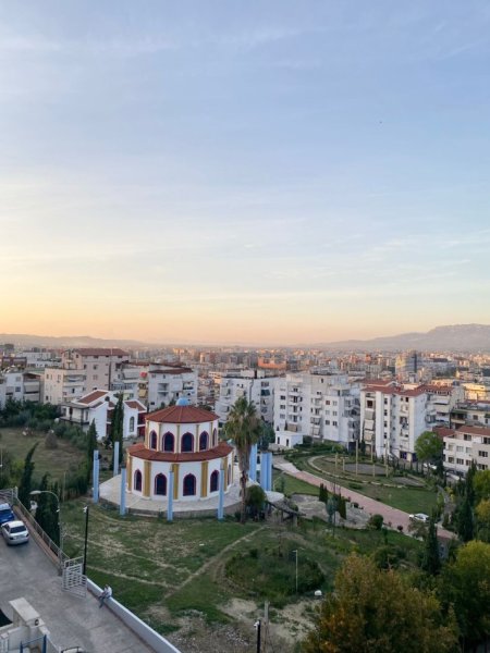 0688146454 Shitet apartament 1+1+Aneks+Ballkon Kati 5, 75 m² (Rruga Rrapa Hekali)