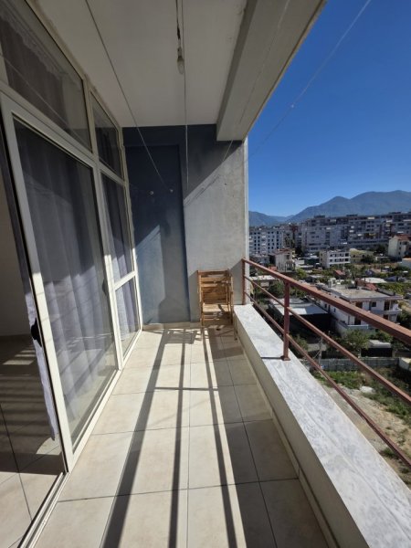 Tirane, shitet apartament 1+1 Kati 7, 95.000 € 