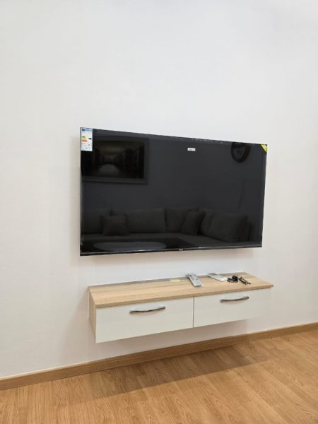 Tirane, jepet me qera apartament 1+1 Kati 1, 55 m² 450 € (Profarma)