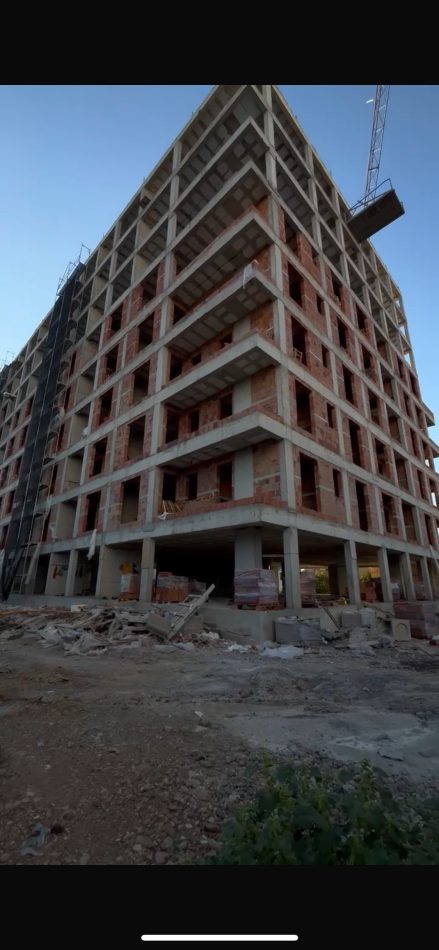 Tirane, shitet apartament 2+1 Kati 8, 94 m² 73.000 € 