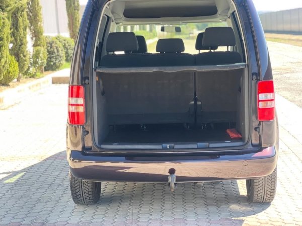 VOLKSWAGEN CADDY 2.0 NAFTE 👉 2012 👈 kambio AUTOMATIKE - 4MOTION 8.800 €