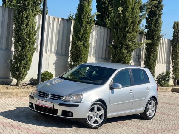 VW GOLF V - 2.0 NAFTE 👉 2007 👈 kambio AUTOMATIKE 5.400 €