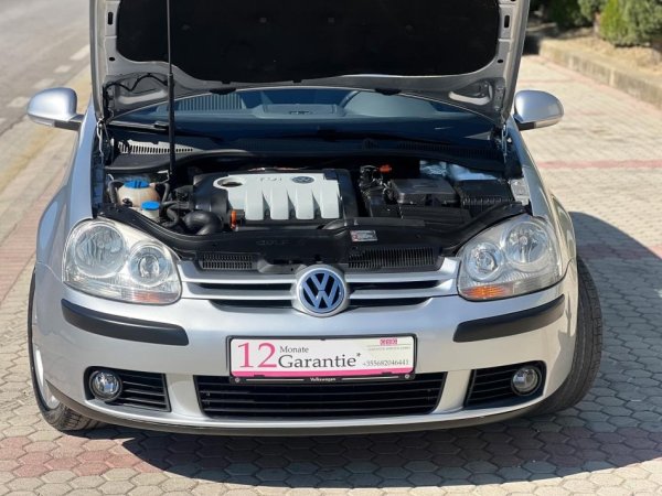 VW GOLF V - 2.0 NAFTE 👉 2007 👈 kambio AUTOMATIKE 5.400 €