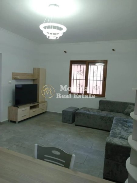 Tirane, jepet me qera shtepi 2+1 Kati 2, 95 m² 500 € (Astir)