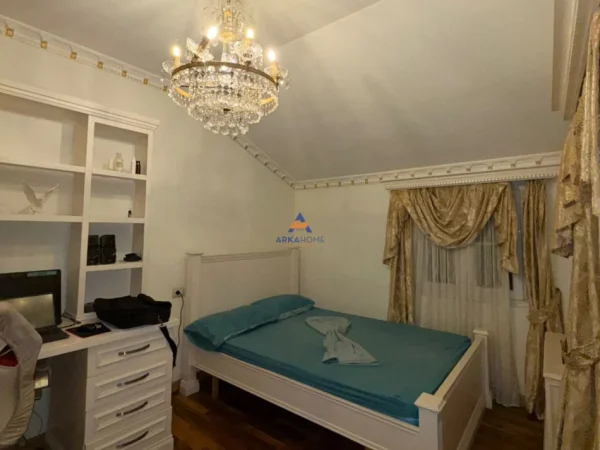 Tirane, shitet Vile 5+1 Kati 4, 676 m² 780.000 € (KODRA E PRIFTIT)