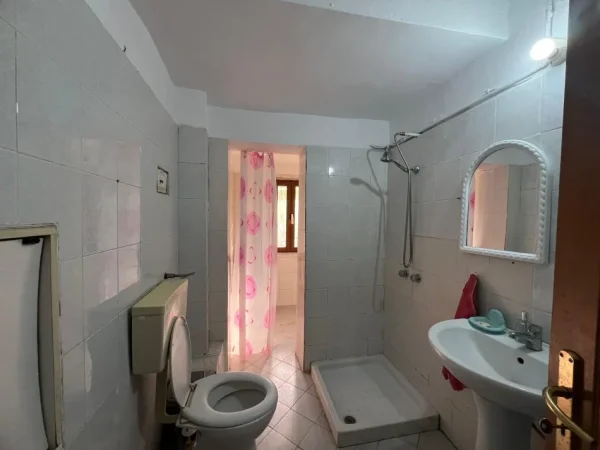 Vlore, shitet apartament 2+1 Kati 2, 62 m² 79.000 €