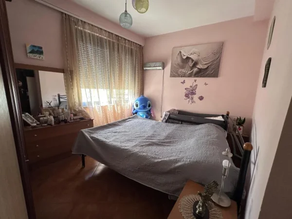 Tirane, jepet me qera apartament 1+1 Kati 6, 76 m² 431 € (Astir)