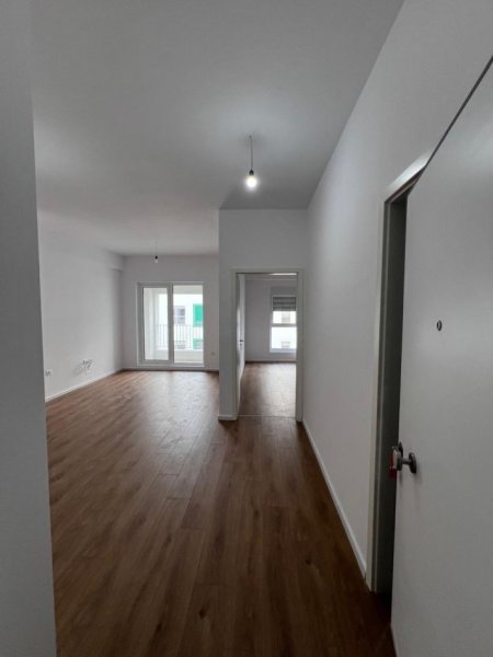 Tirane, shitet apartament 1+1 Kati 6, 61 m² 104.200 € (ALI DEMI)