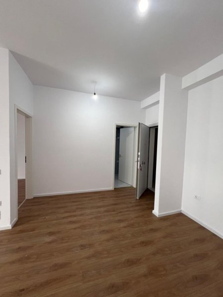 Tirane, shitet apartament 1+1 Kati 6, 61 m² 104.200 € (ALI DEMI)