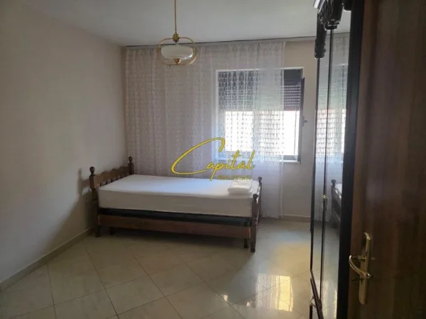 Tirane, jepet me qera apartament 2+1 Kati 4, 75 m² 600 € (RRUGA SIRI KODRA)