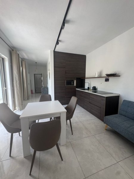 Durres, shitet apartament 1+1+Ballkon Kati 9, 62 m² 125.000 € (RROTA KUQE PLAZH)