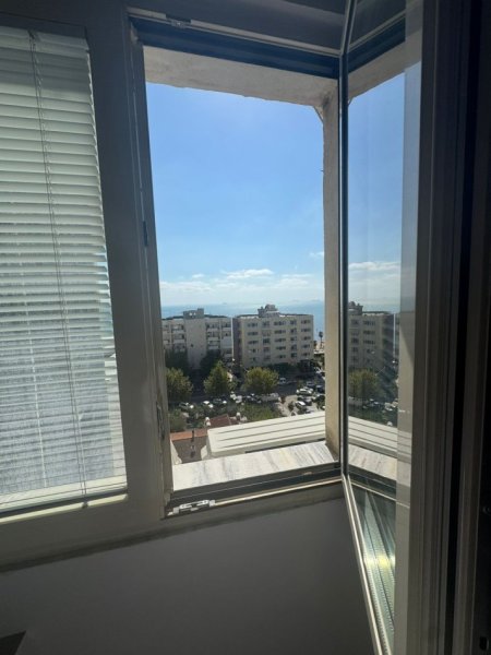 Durres, shitet apartament 1+1+Ballkon Kati 9, 62 m² 125.000 € (RROTA KUQE PLAZH)