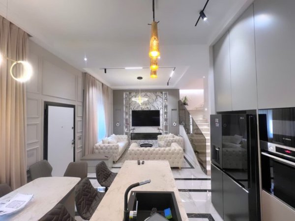Tirane, shitet apartament duplex 2+1 , 144 m² 420.000 € (kodra diellit 1)
