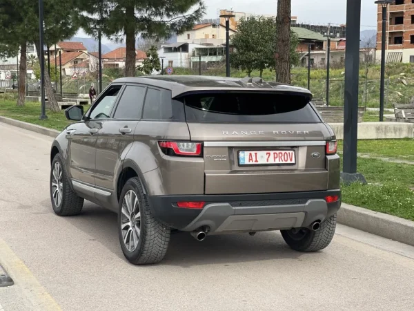 Tirane, shes makine Range Rover Evoque Benzin, kafe automatik Klima 102.000 km 16.900 €