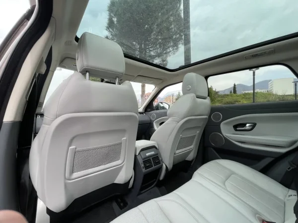 Tirane, shes makine Range Rover Evoque Benzin, kafe automatik Klima 102.000 km 16.900 €