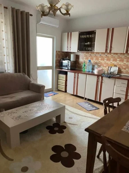 Tirane, shitet apartament 3+1 Kati 5, 90 m² 185.000 € (ZOGU I ZI)
