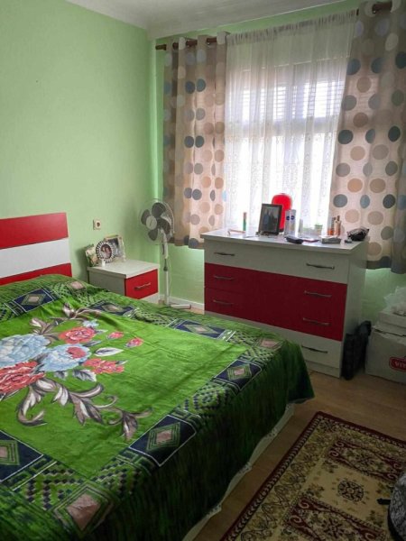 Tirane, shitet apartament 3+1 Kati 5, 90 m² 185.000 € (ZOGU I ZI)