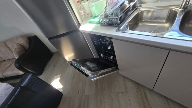 Tirane, jepet me qera apartament 2+1+Ballkon Kati 3, 100 m² 500 € 