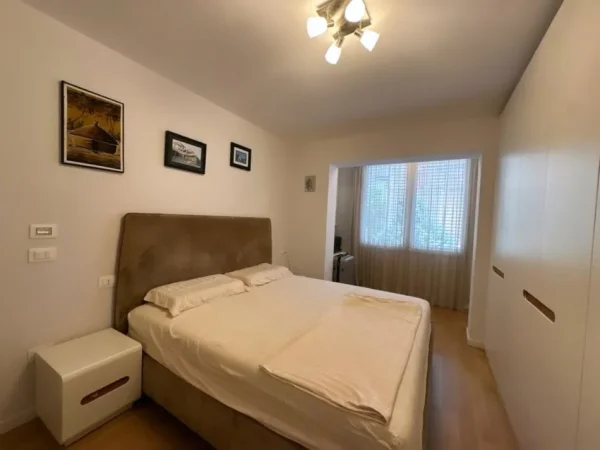 Tirane, shitet apartament 2+1 , 100 m² 215.000 € (shkolla sabaudin gabrani)
