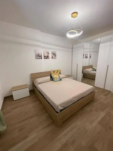 Tirane, jepet me qera apartament 2+1+Ballkon Kati 2, 110 m² 1.200 € (LIQENI ARTIFICIAL)