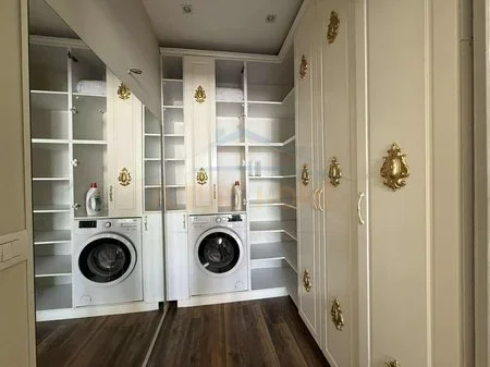 Tirane, jepet me qera apartament 2+1 Kati 5, 100 m² 550 € 