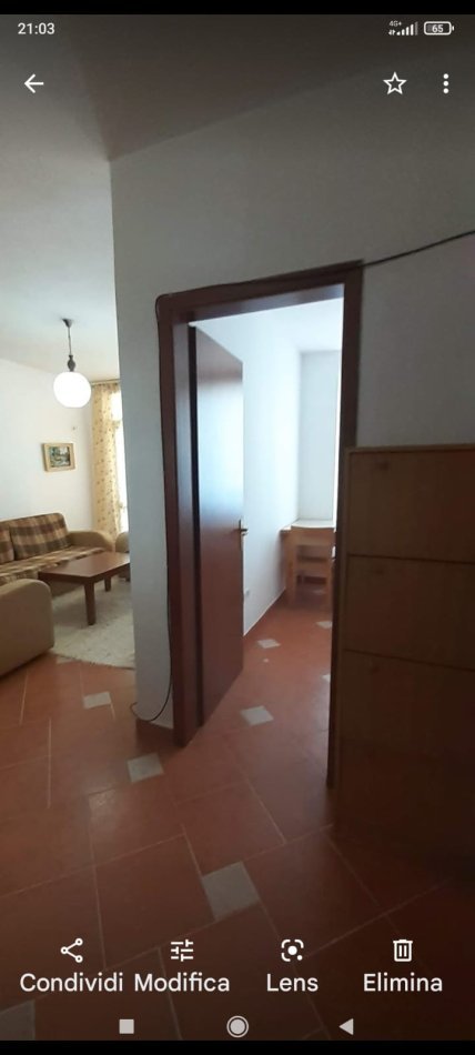 Tirane, jepet me qera apartament 1+1 Kati 8, 67 m² 600 € (Mysym Shyri, Pranë Gjykates Rrethit Tiranë, Perball janë Pallatet Agimi.)