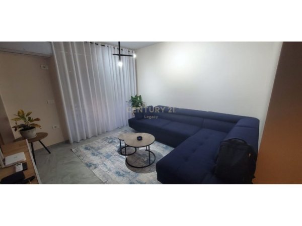 Tirane, shitet apartament 2+1 Kati 0, 75 m² 115.000 € (Shkoze)