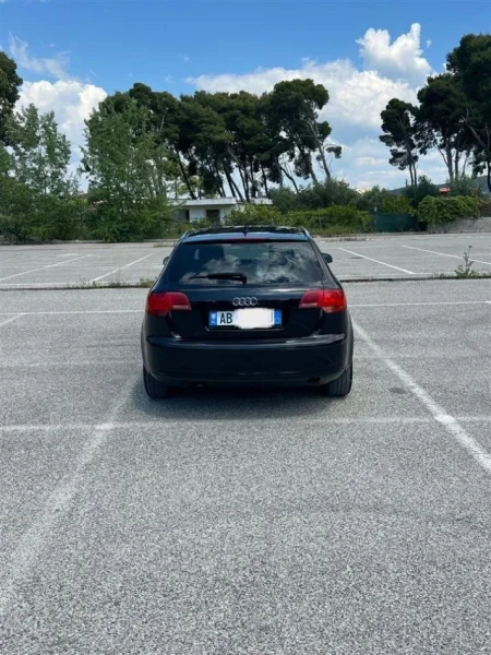 Vlore, shes makine audi A3 Nafte, e zeze automatik Klima 282.000 km 4.950 €