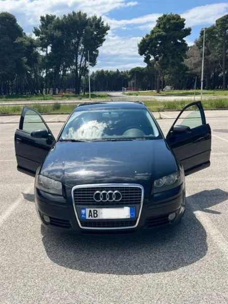 Vlore, shes makine audi A3 Nafte, e zeze automatik Klima 282.000 km 4.950 €