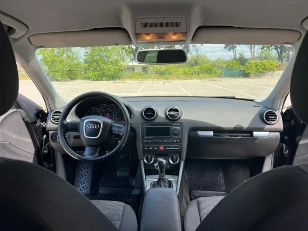 Vlore, shes makine audi A3 Nafte, e zeze automatik Klima 282.000 km 4.950 €