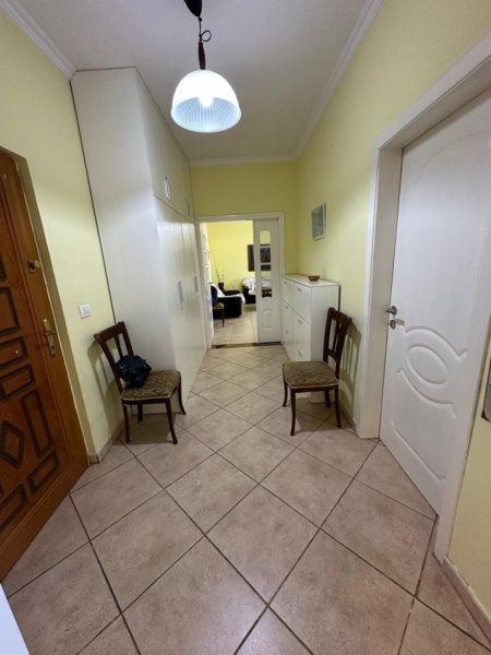 Tirane, shitet apartament 2+1+Ballkon Kati 9, 106 m² 250.000 € (Rruga Tefta Tashko, Pazari i Ri)