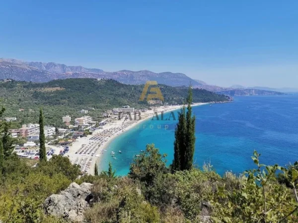 Himare, shitet toke , 47.000 m² 6.110.000 € (Livadh)