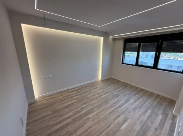 Tirane, shitet 3+1+Ballkon Kati 8, 173 m² 311.175 € (Urban Gate)