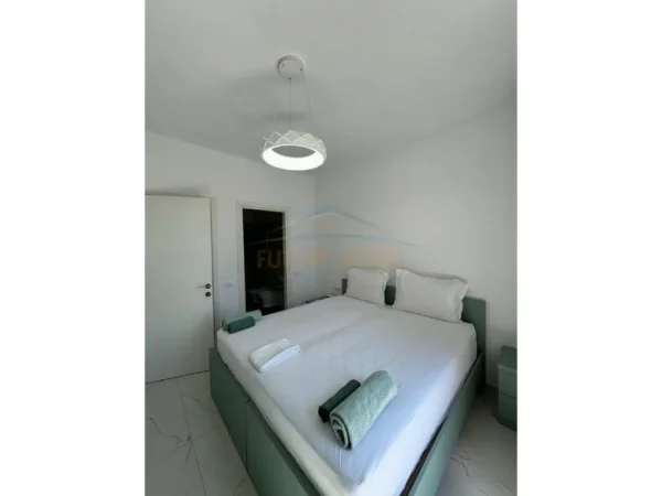 Tirane, jepet me qera apartament 2+1 Kati 3, 85 m² 600 € (Porcelan , ASL2)