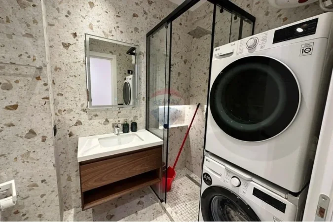 Tirane, shitet apartament 2+1 , 87 m² 250.000 € (Porcelan)