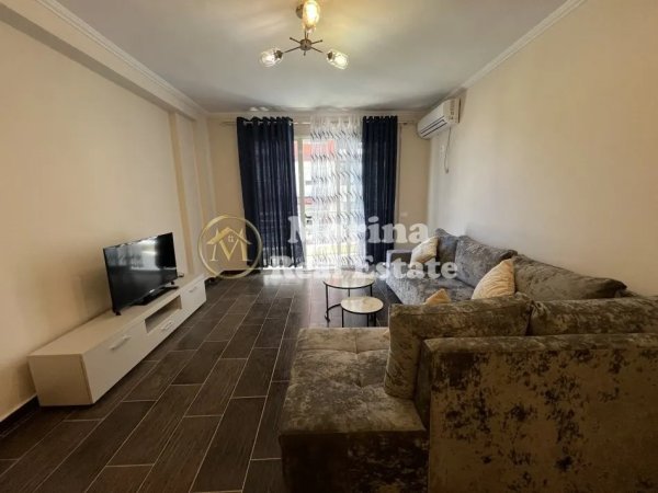 Tirane, jepet me qera apartament 2+1 Kati 4, 118 m² 450 € (Yzberisht)