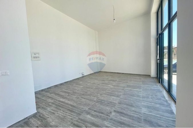Njesi biznesi per qira tek Bulevardi i Ri (50'000 Leke/muaj) !