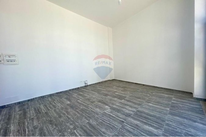 Njesi biznesi per qira tek Bulevardi i Ri (50'000 Leke/muaj) !