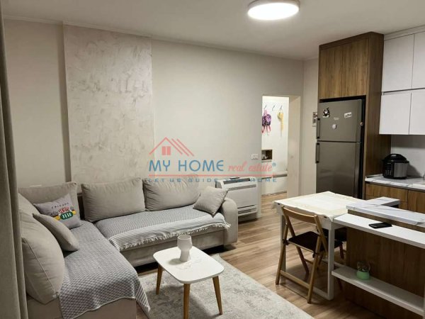 Tirane, shitet apartament 1+1+Ballkon Kati 4, 60 m² 155.000 € (Kompleksi Delijorgji)