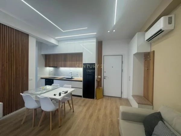 Tirane, jepet me qera apartament 1+1 Kati 3, 68 m² 500 € (Shkoze)