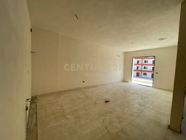 Durres, shitet apartament 1+1 Kati 2, 71 m² 74.000 € (Golem , Durres)