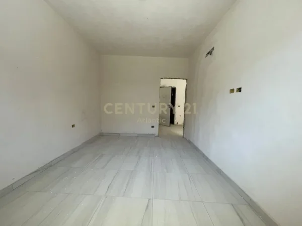 Durres, shitet apartament 1+1 Kati 2, 71 m² 74.000 € (Golem , Durres)