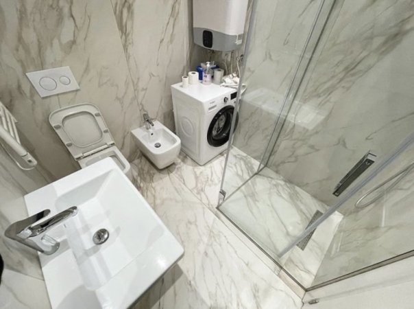 Tirane, jepet me qera apartament 2+1 Kati 4, 110 m² 1.200 € (Tek Rruga e Dibres)