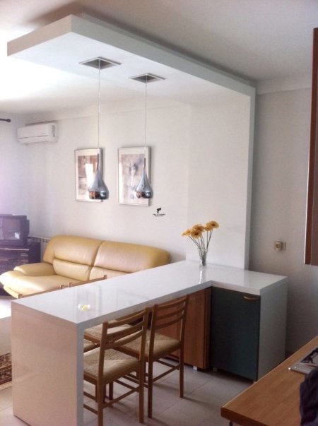 Tirane, jepet me qera apartament 1+1 Kati 3, 65 m² 500 € (RRUGA NAIM FRASHERI)